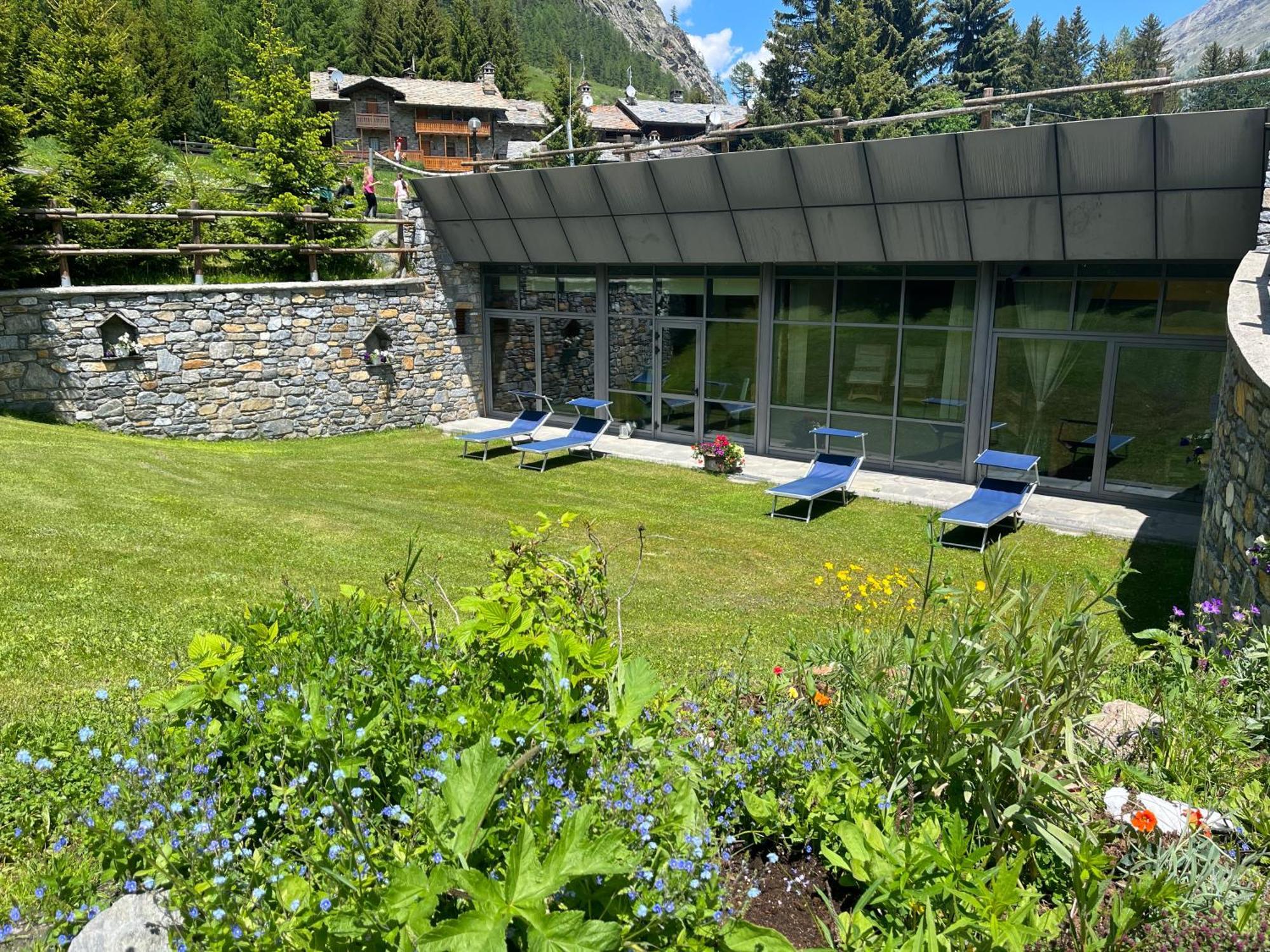 Hotel Granta Parey Rhêmes-Notre-Dame Exterior foto